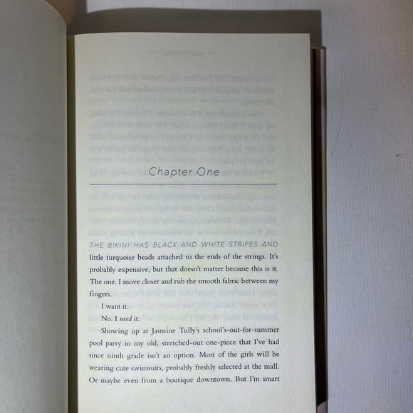 The Girl You Thought I Was Book - Picture 4 of 5